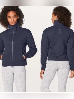 Forever Warm Reversible Midnight Navy Jacket Size 6